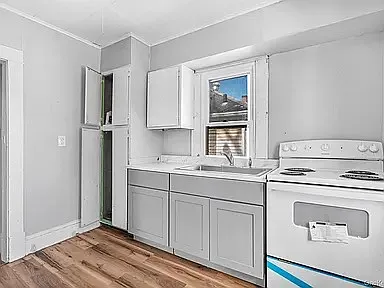 72 Wisner Ave #B — Photo 3