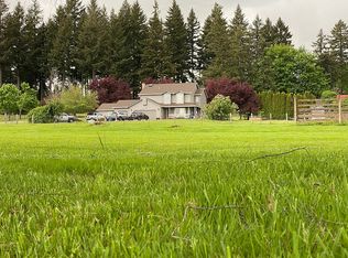 19015 SE Sunnyside Rd, Damascus, OR 97089