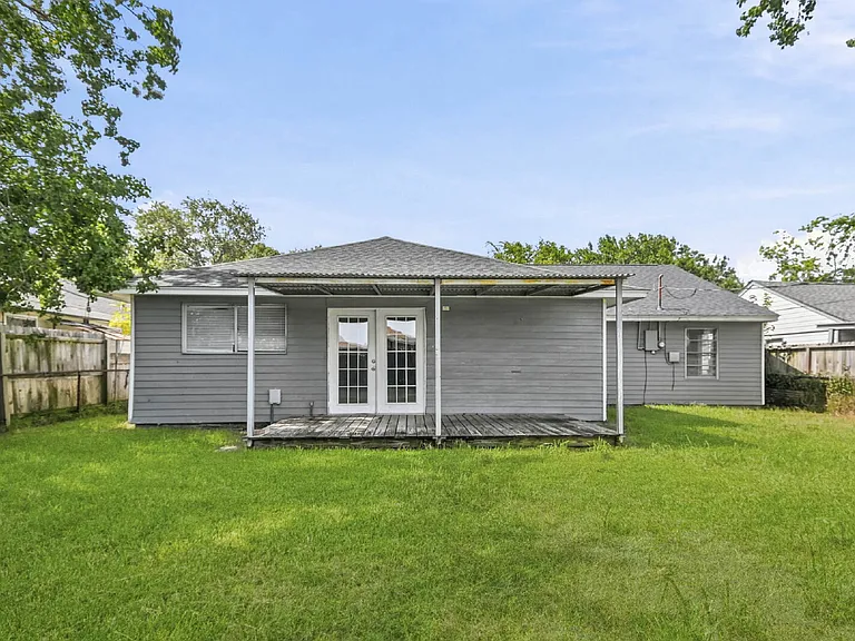 5413 Vae Dr — Photo 15