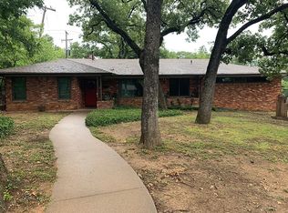 5648 Blueridge Dr, Fort Worth, TX 76112