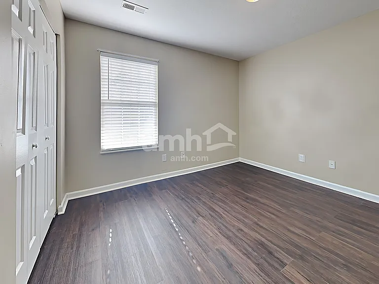 4449 Oakbank Ln — Photo 18