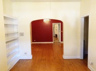 2619 W Superior St #1F, Chicago, IL 60612