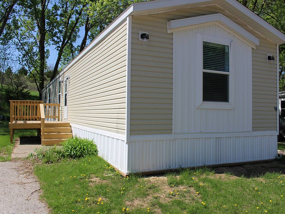 1st image of 3700 28th St #326