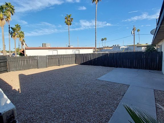 5th image of 7521 W Glenn Dr #2