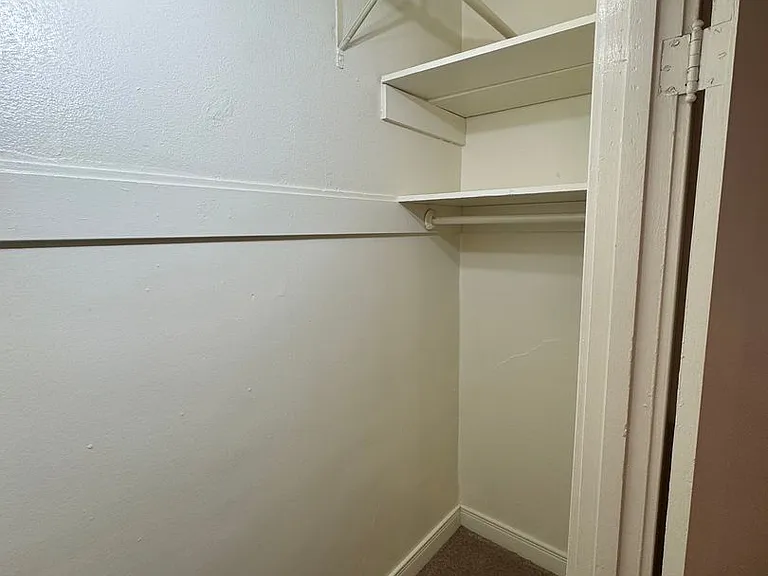 1757 Oxford St #8 — Photo 5