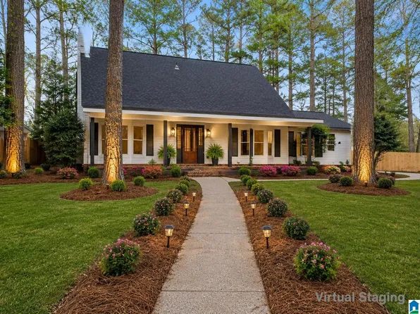 728 Jennifer Dr E, Tuscaloosa, AL 35404