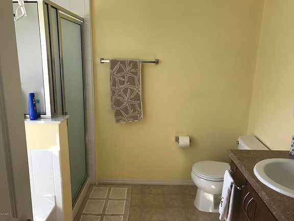 5th image of 213 Thornberry Branch Ln