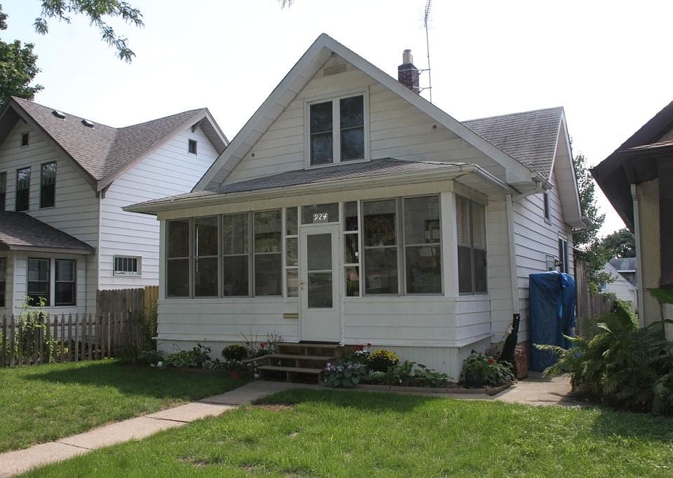 1st image of 924 Lafond Ave