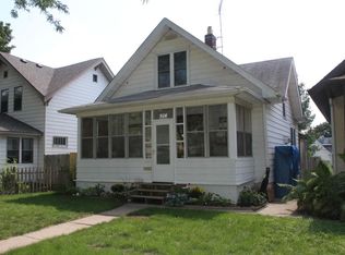 924 Lafond Ave, Saint Paul, MN 55104