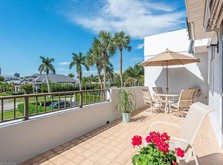 4200 Belair Ln APT 204, Naples, FL 34103