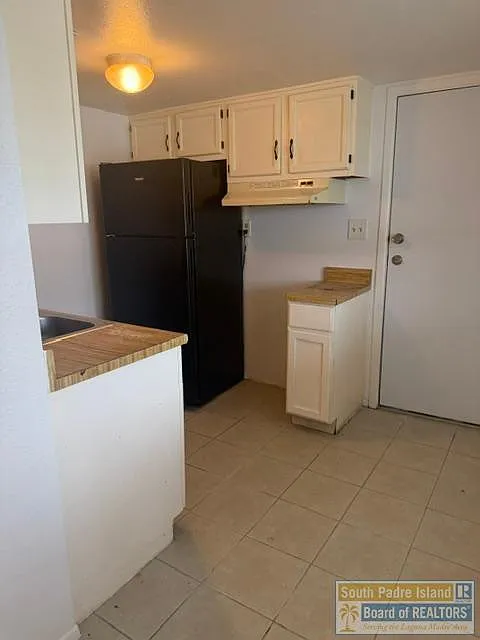 2 bed, 1.5 bath, 1125 sqft, $1,400 — Photo 3