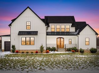 105 Sarah Frances Ct, Clarksville, TN 37043