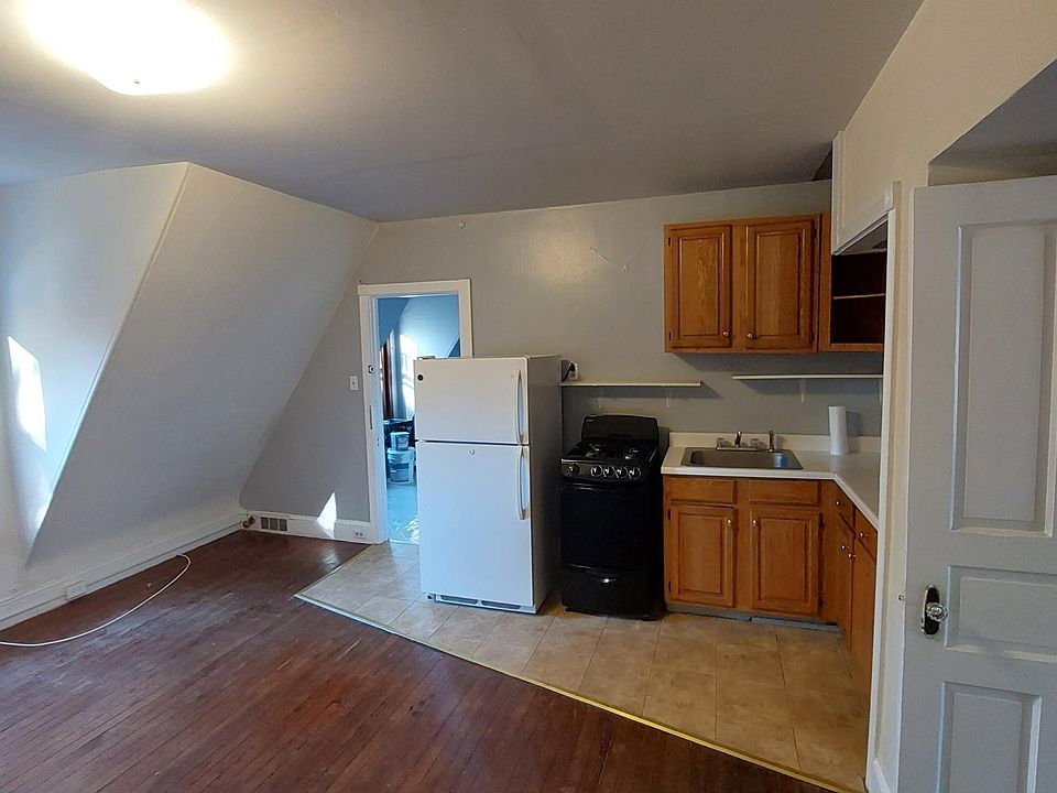 1st image of 106 E Gowen Ave APT 3B