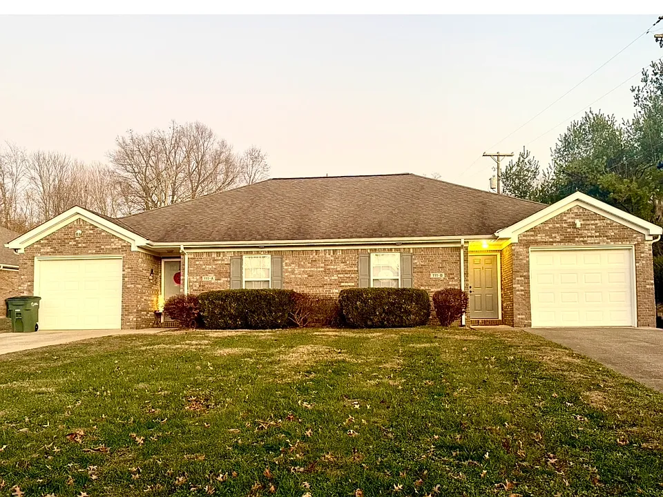 111 Edgewood Dr #B