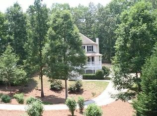 1061 Fieldstone Dr, Canton, GA 30114