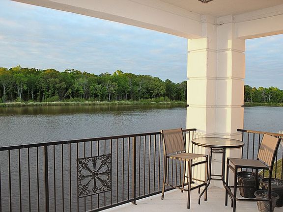 2nd image of 3351 Cascades Blvd #306
