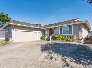 178 Jewett St, Fort Bragg, CA 95437