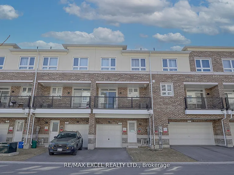 11 Chicago Ln — Photo 2