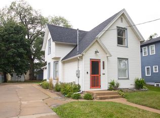 906 E Center St, Rochester, MN 55904