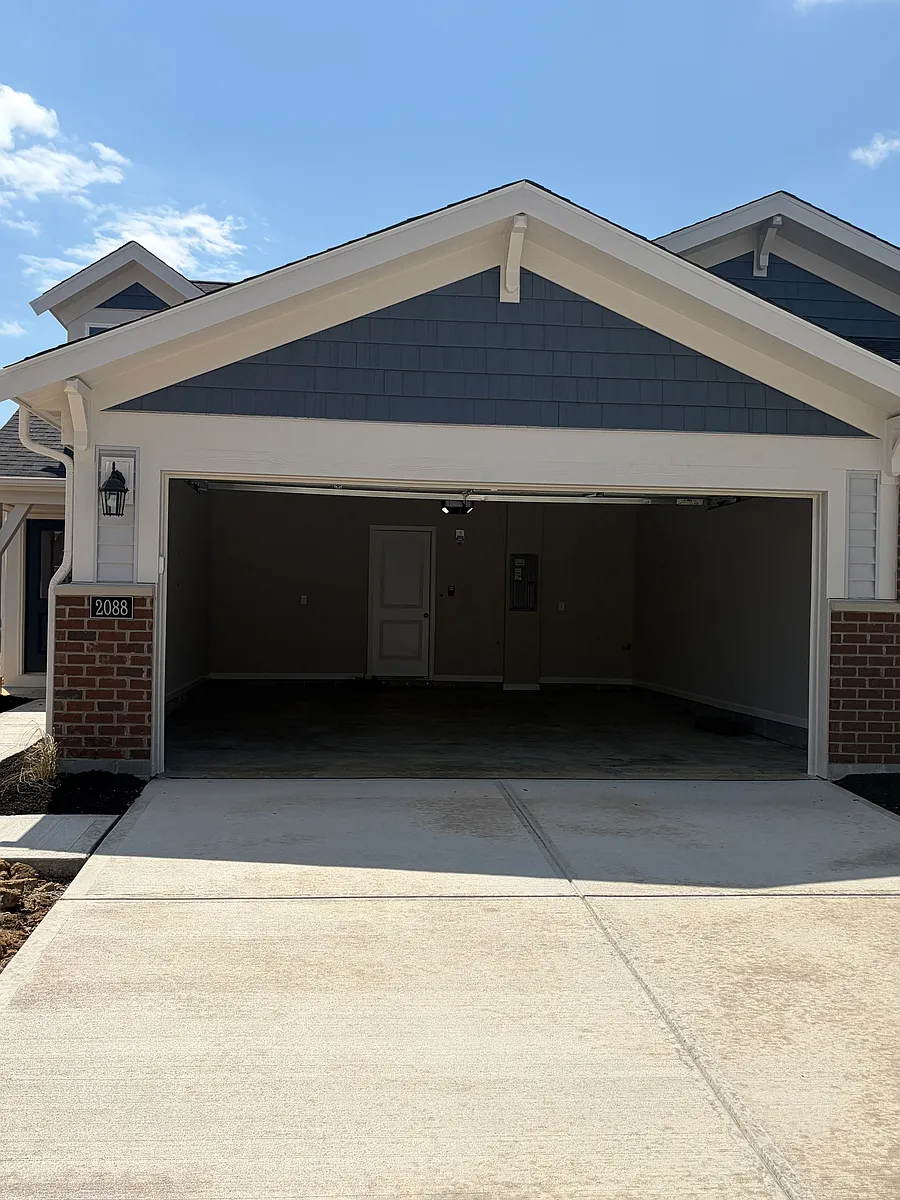 Building Photo - 2088 Wild Berry Way