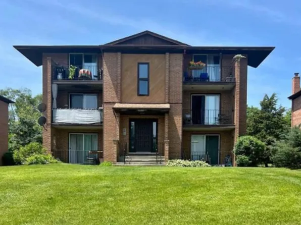 9S280 Nantucket Dr APT A, Darien, IL 60561