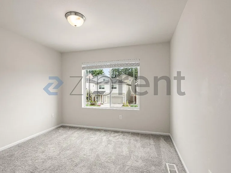 1030 16th Dr — Photo 19