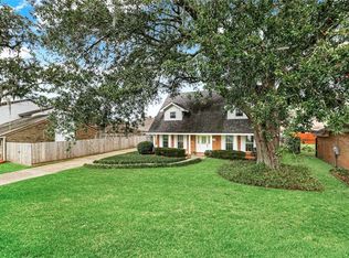 2816 Villa Dr, Marrero, LA 70072