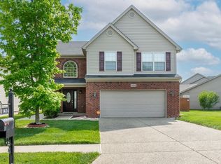 11414 Fenimore Ridge Dr, Louisville, KY 40229