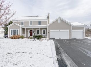 62 Scarborough Park, Rochester, NY 14625