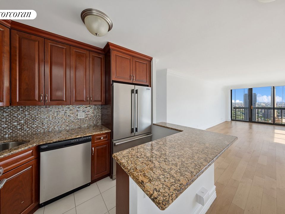 1st image of 330 E 75th St APT 31B