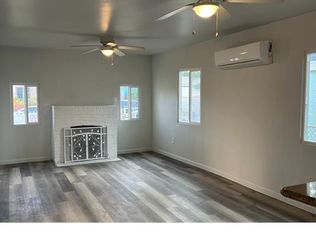 1251 E 100th St, Los Angeles, CA 90002