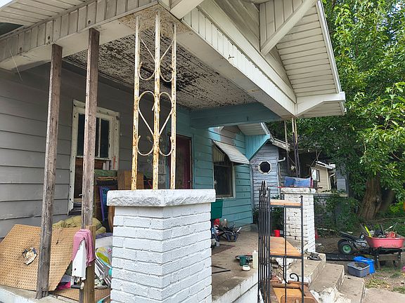 2nd image of 2104 E William St