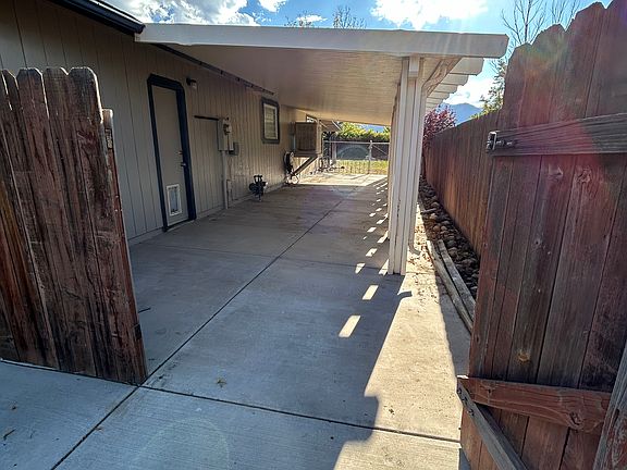 5th image of 1371 Mary Jo Dr