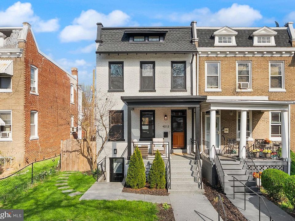 1st image of 4013 5th St NW
