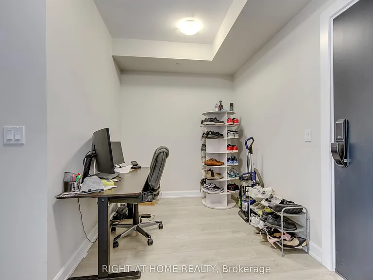 3200 William Coltson Ave #521 — Photo 20