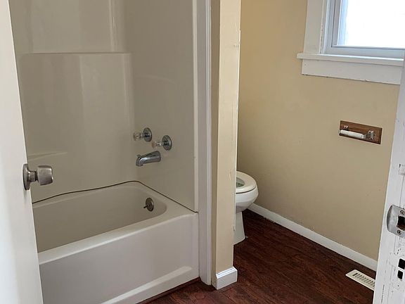 2nd image of 229 Ann Ave