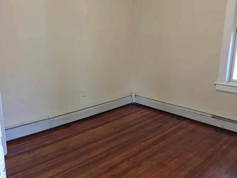 113 Franklin Ave #3 — Photo 5