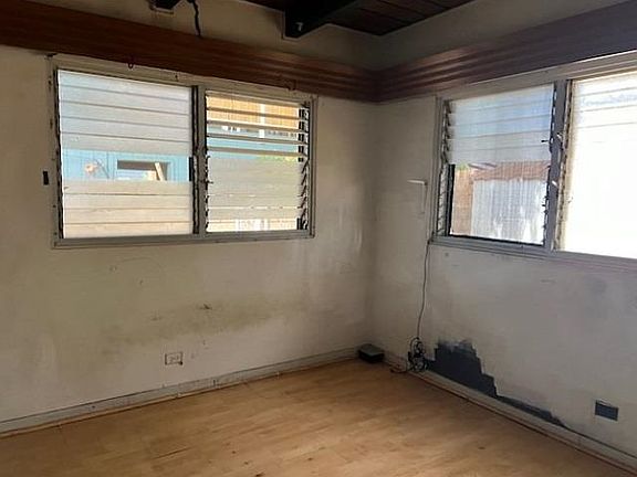 5th image of 103 Eleu Pl