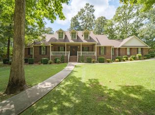 802 Shades Cliff Rd, Jasper, AL 35504