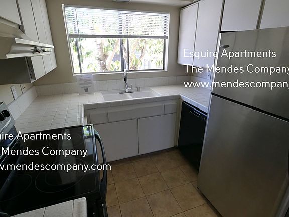 4th image of 4710 Point Loma Ave APT 15