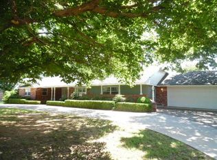 100 Grandview Ave, Pauls Valley, OK 73075