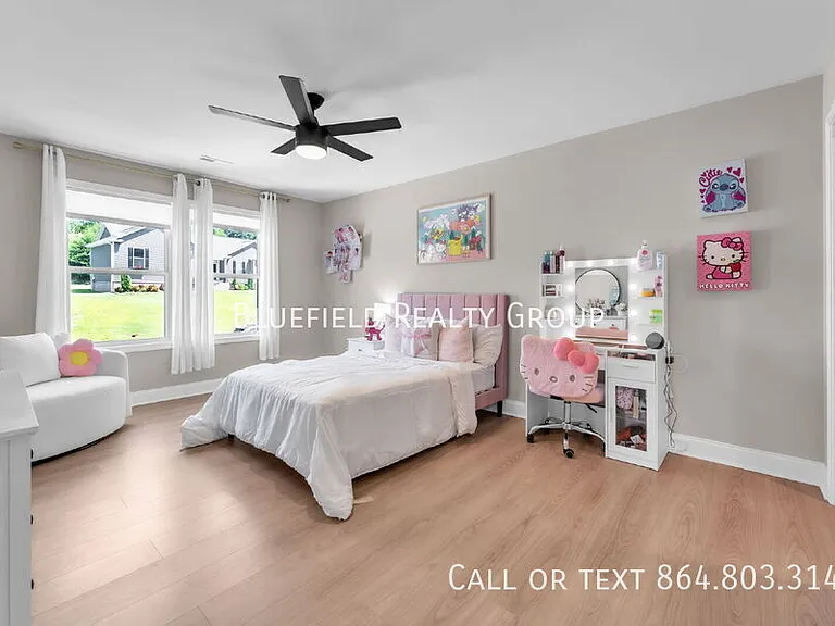 713 Rockcliff St — Photo 22