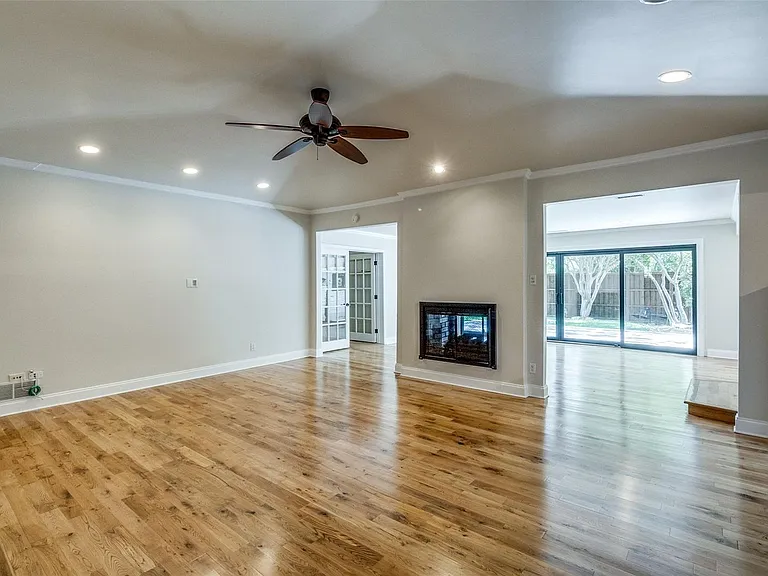 7350 Fieldgate Dr — Photo 29