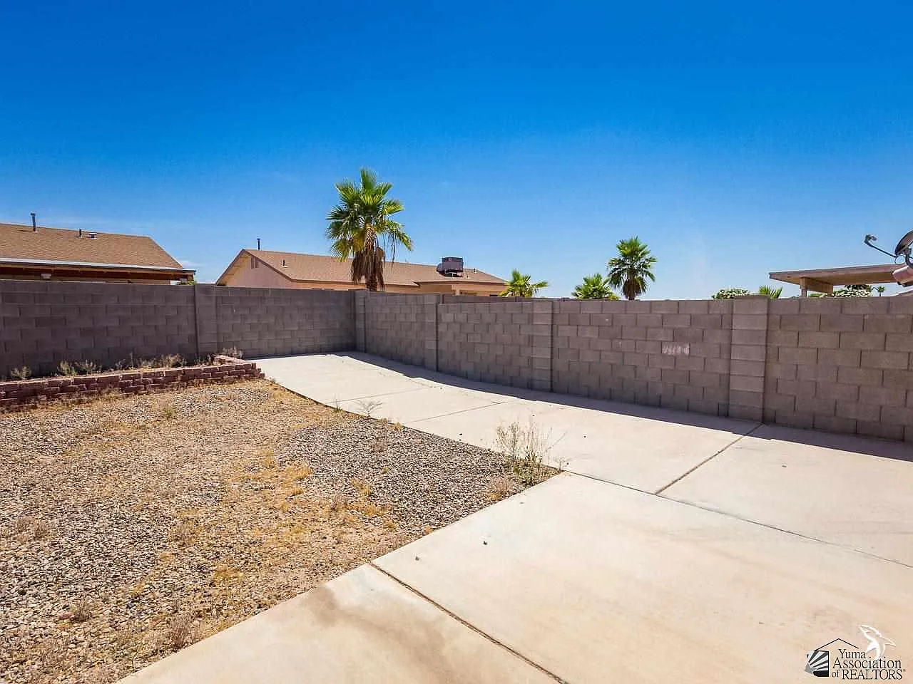 3 bed, 2.0 bath, 1434 sqft, $1,700 — Photo 3