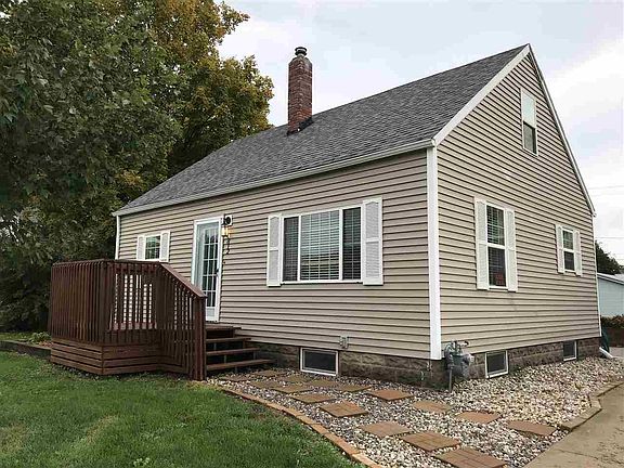2nd image of 812 N 4th Ave