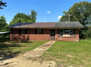 425 Highway 371, Mooreville, MS 38857