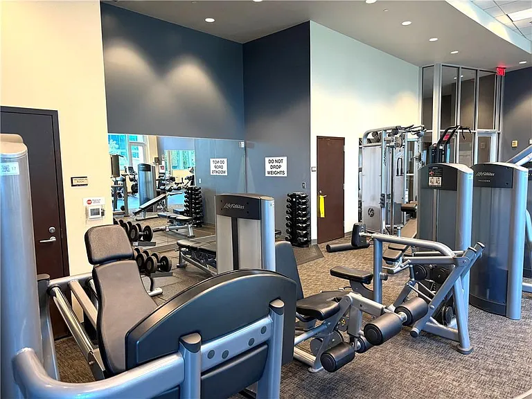1080 Peachtree St NE #2110 — Photo 58
