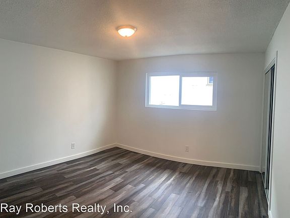 2nd image of 5311 Boswell Pl