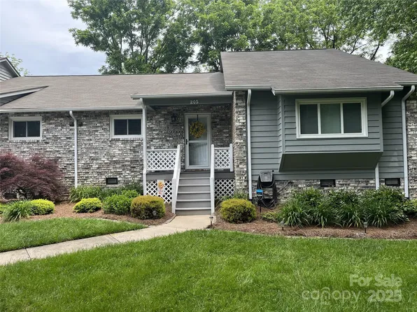 205 Wellington Hills Cir #205, Salisbury, NC 28147