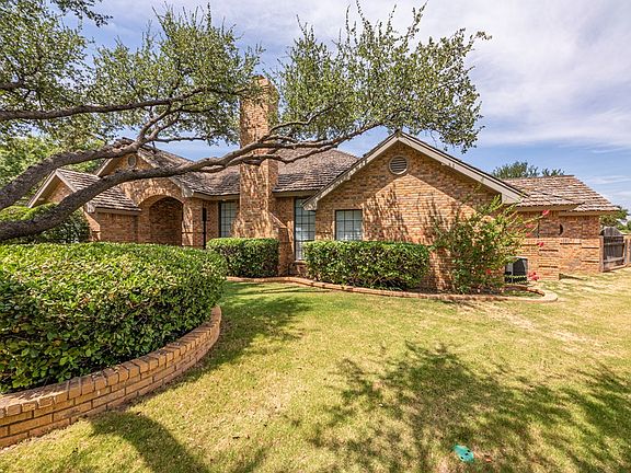 3rd image of 4521 Shady Oak Ct